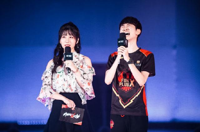 爱游戏官方网站包含Doinb回归赛场，精彩发挥首场状态亮眼，快船观众沸腾！的词条